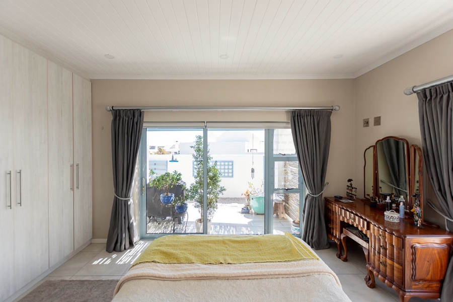 3 Bedroom Property for Sale in Blue Lagoon Western Cape